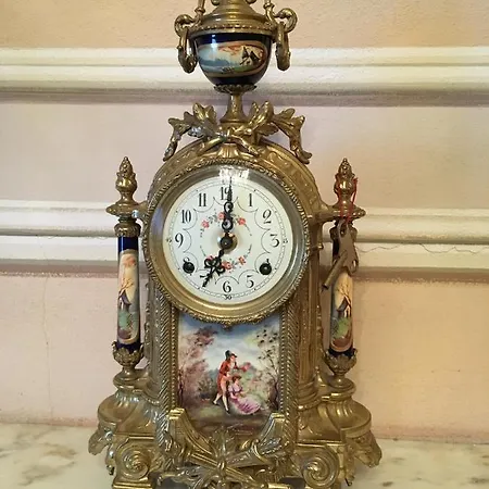 La Corte Di Carlotta *